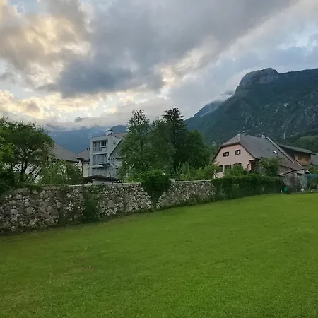 Family & Friends Base #8 Apartamento Bovec